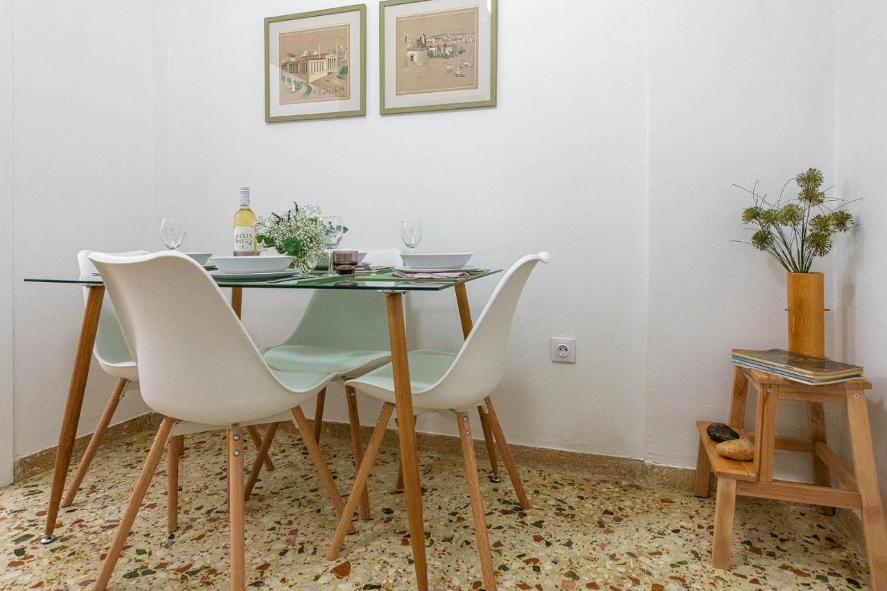 Nadia's Boutique Apartment, Atene