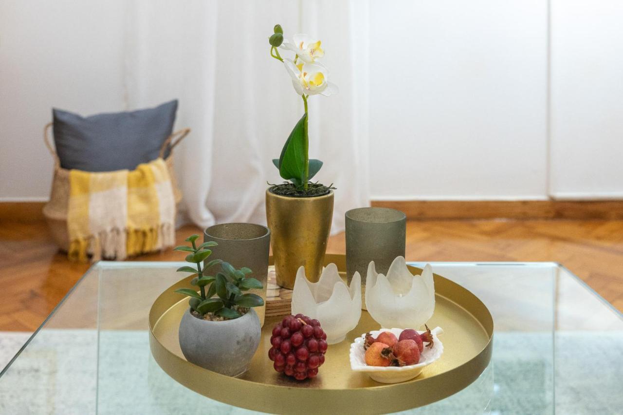 Nadia's Boutique Apartment, Atene